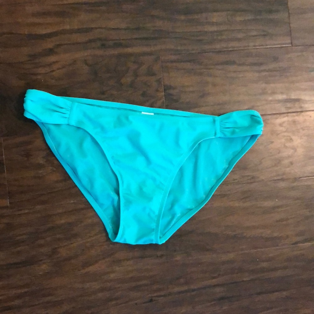 Bikini bottoms